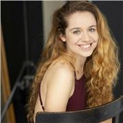 Profesora particular ofrece clases a estudiantes de primaria y ESO